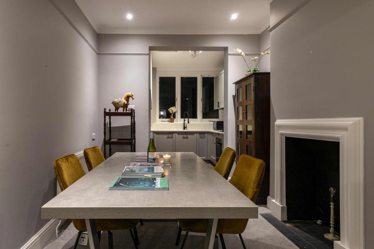 Shared Guest House 5 Mins Walk From Vauxhall And Nine Elms Station With Off-Site Parking Near Us Embassy Londyn Zewnętrze zdjęcie