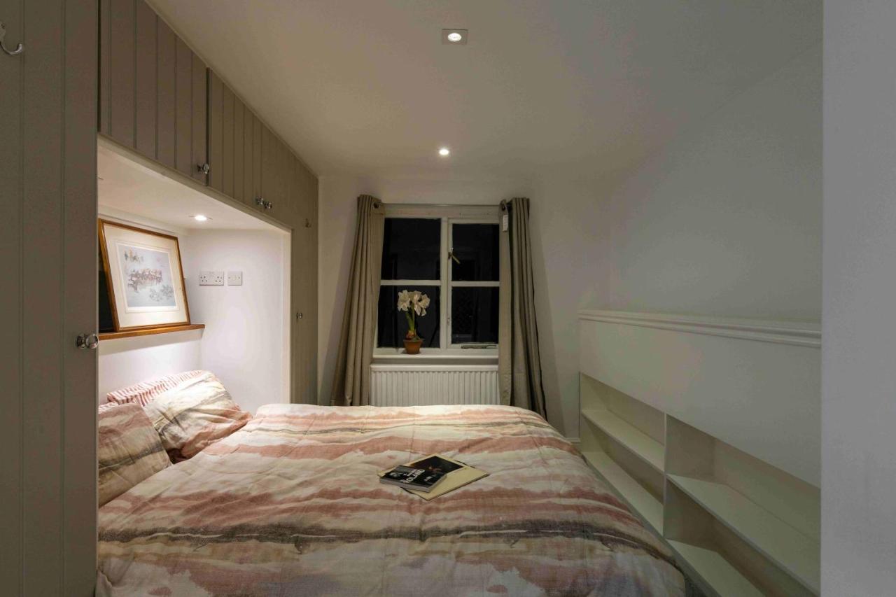 Shared Guest House 5 Mins Walk From Vauxhall And Nine Elms Station With Off-Site Parking Near Us Embassy Londyn Zewnętrze zdjęcie