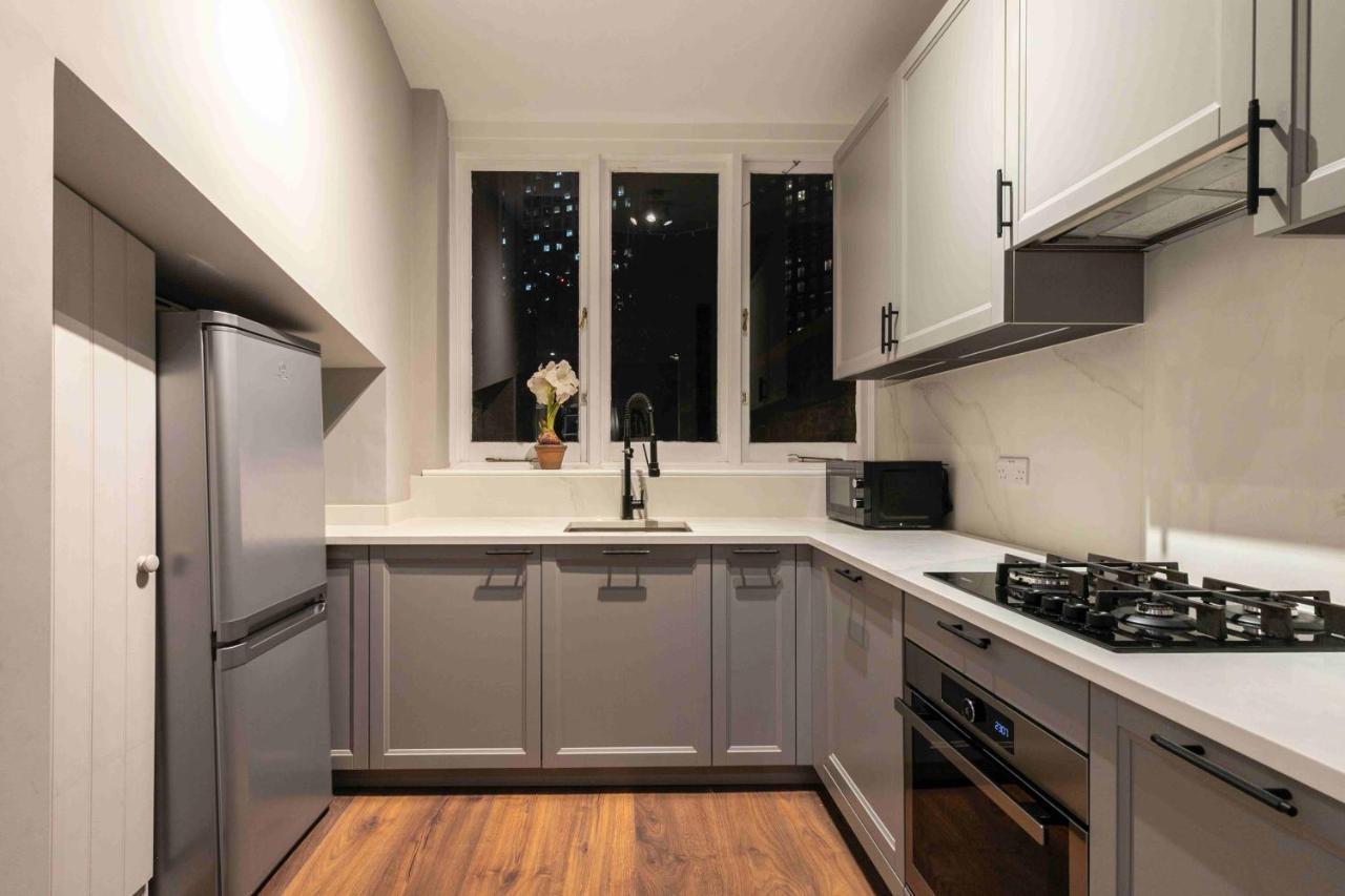 Shared Guest House 5 Mins Walk From Vauxhall And Nine Elms Station With Off-Site Parking Near Us Embassy Londyn Zewnętrze zdjęcie